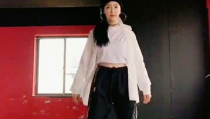 杜卡迪跳街舞的小姐姐,杜卡迪跳街舞小姐姐的动感风采